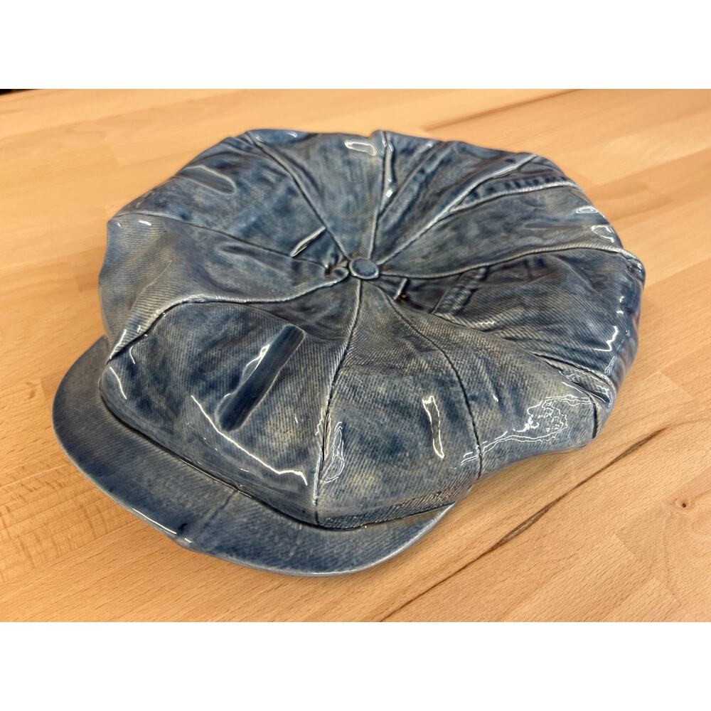 1970s Sittre Ceramic Denim Newsboy Cap – Signed “The Kid” Ashtray / Catchall